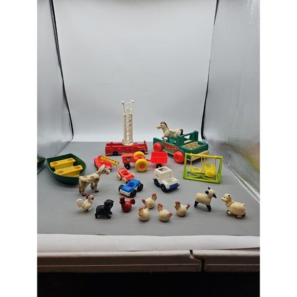 Vintage Fisher Price Little People Figures Vehicles Farm Animals Boat Lot of 21